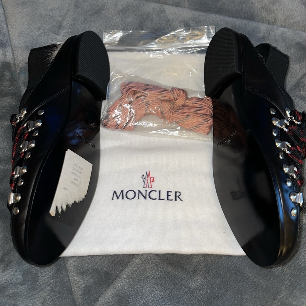 Preloved Montcler Amandine cow hair sandals Black n red size 39 Us size 8. - Picture 3 of 9